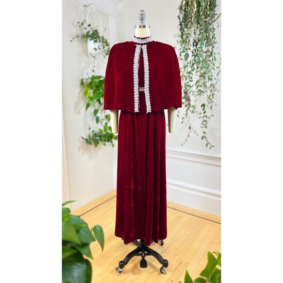 Vintage 1970s Dress Set 70s Red Velvet Party Matching Cape Holiday Formal Maxi - Picture 3 of 11